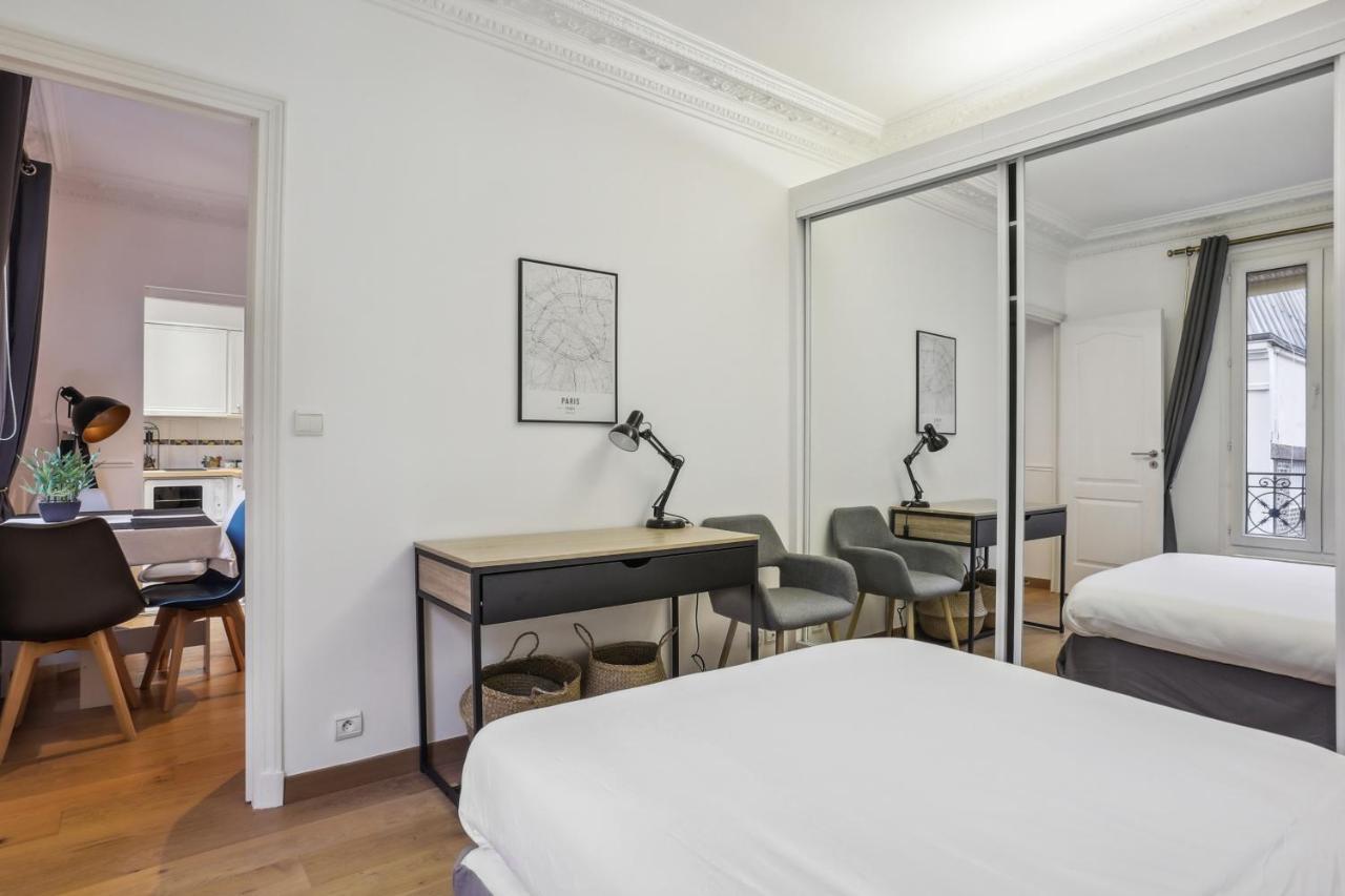 Superbe 2 Pieces Au Coeur Du Xvieme Bed & Breakfast Paris Exterior photo